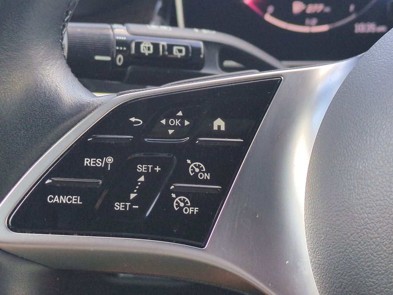 2024 Mercedes-Benz GLC GLC 300