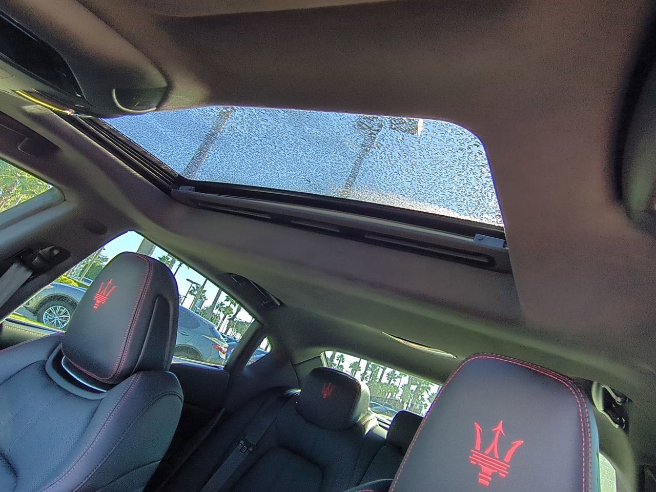 2024 Maserati Quattroporte Modena Ultima Q4