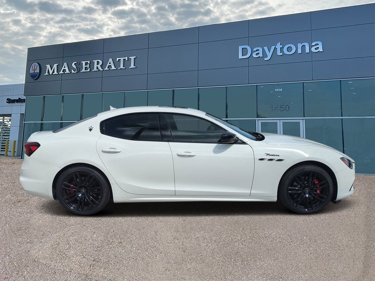 2024 Maserati Ghibli Modena Ultima Q4