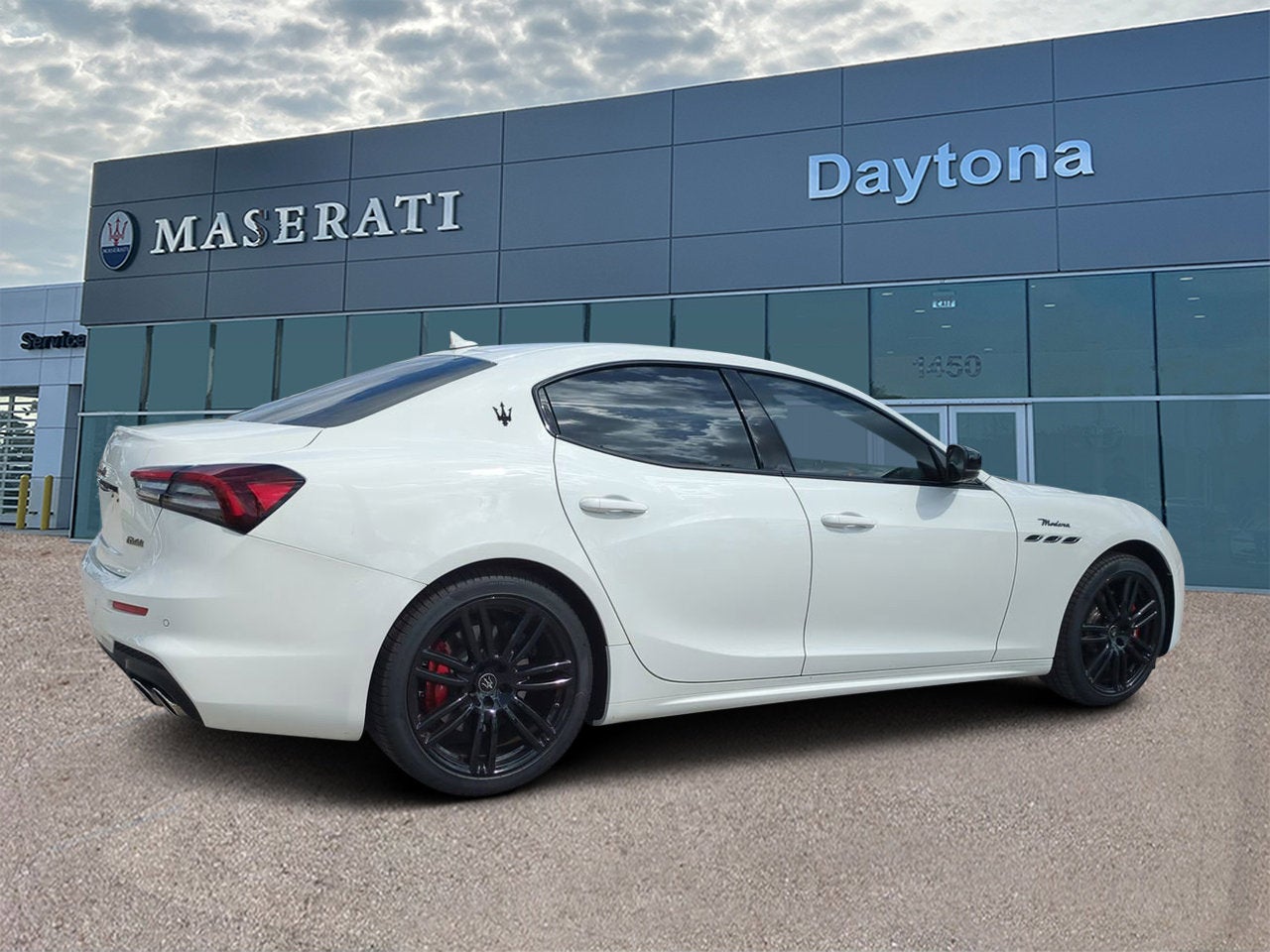 2024 Maserati Ghibli Modena Ultima Q4