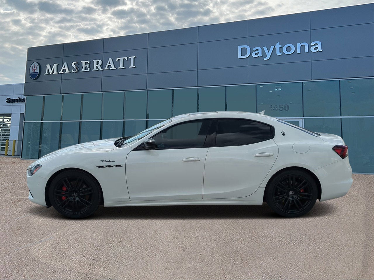 2024 Maserati Ghibli Modena Ultima Q4
