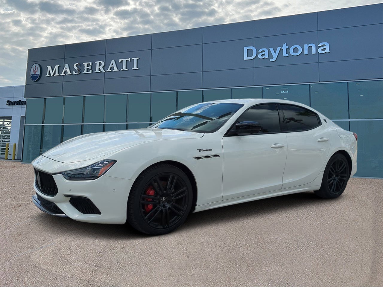 2024 Maserati Ghibli Modena Ultima Q4
