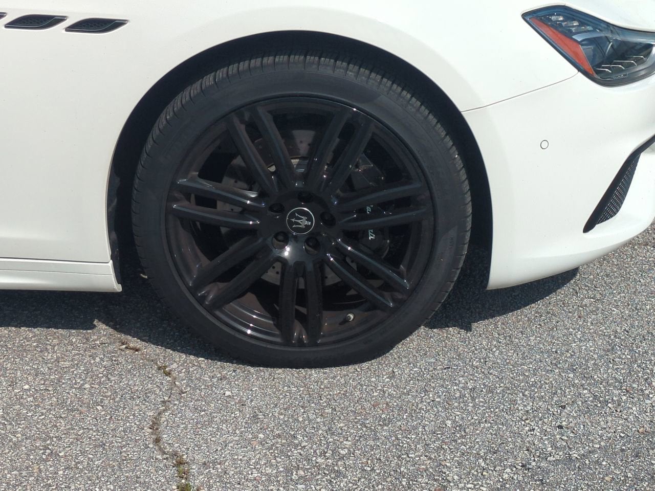 2024 Maserati Ghibli Modena Ultima Q4