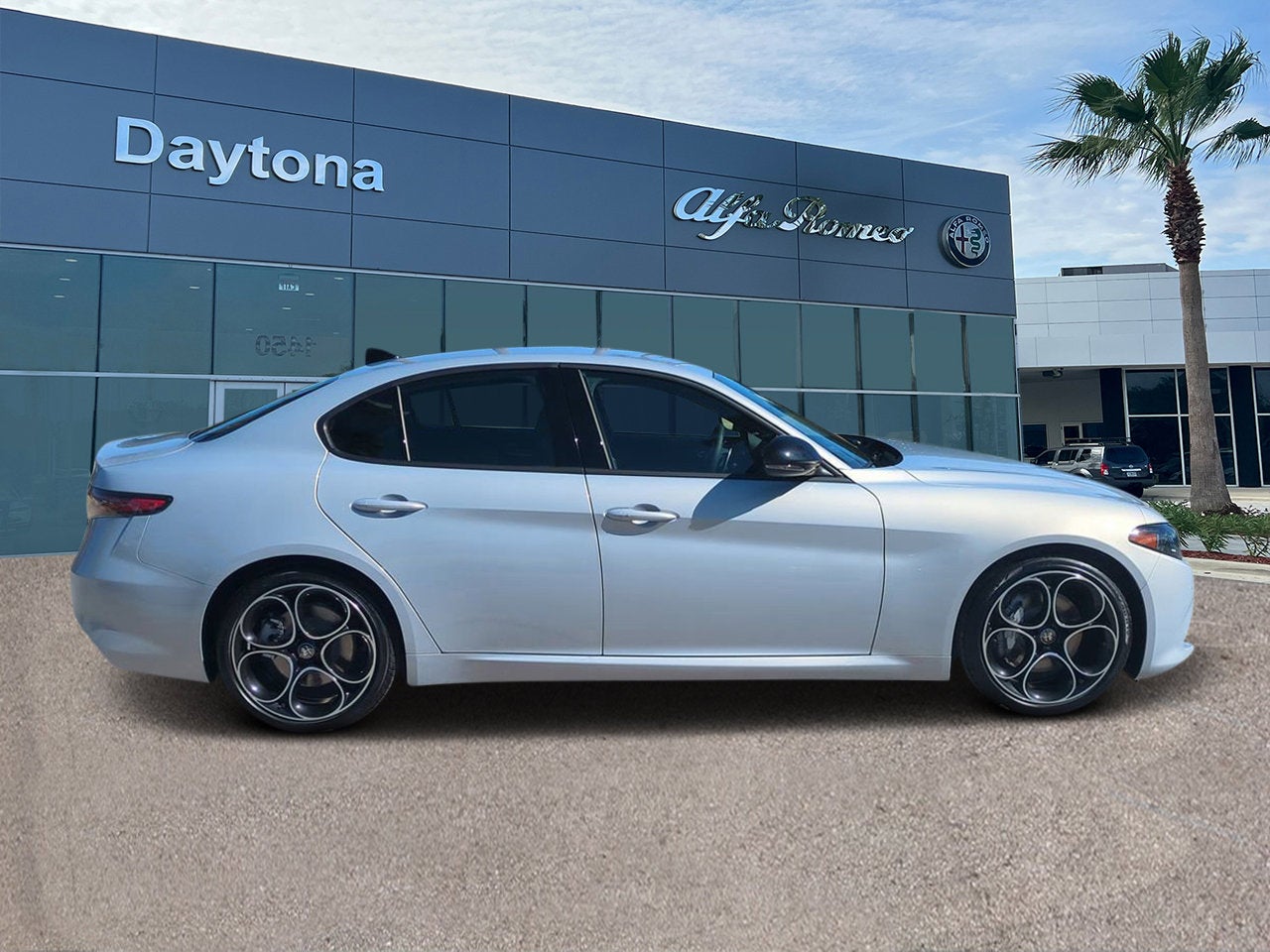 2025 Alfa Romeo Giulia RWD