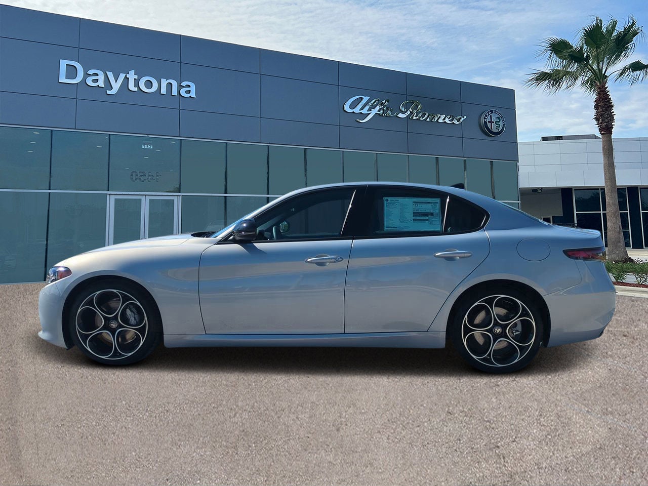 2025 Alfa Romeo Giulia RWD