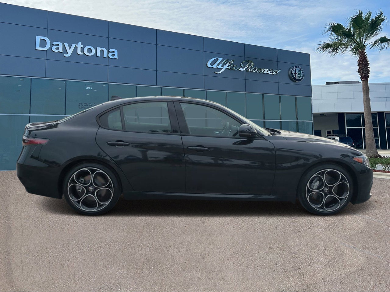 2025 Alfa Romeo Giulia RWD