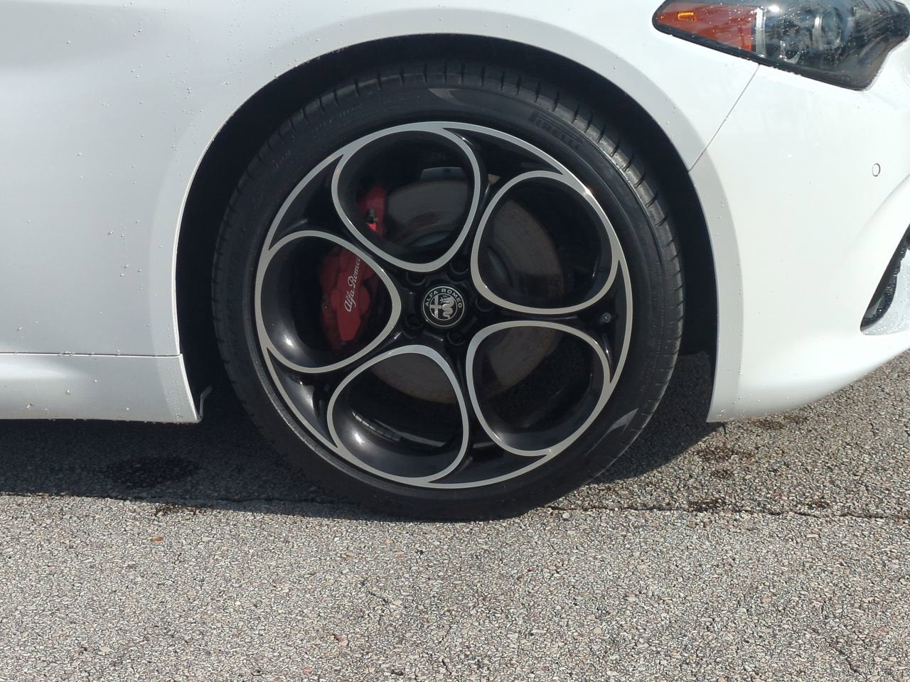 2024 Alfa Romeo Giulia Veloce