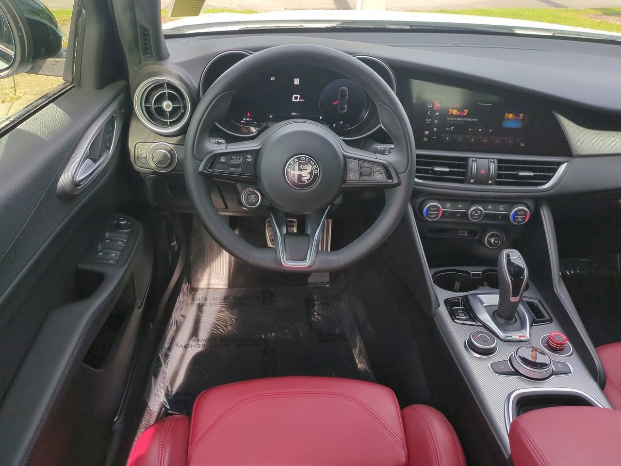 2024 Alfa Romeo Giulia Veloce