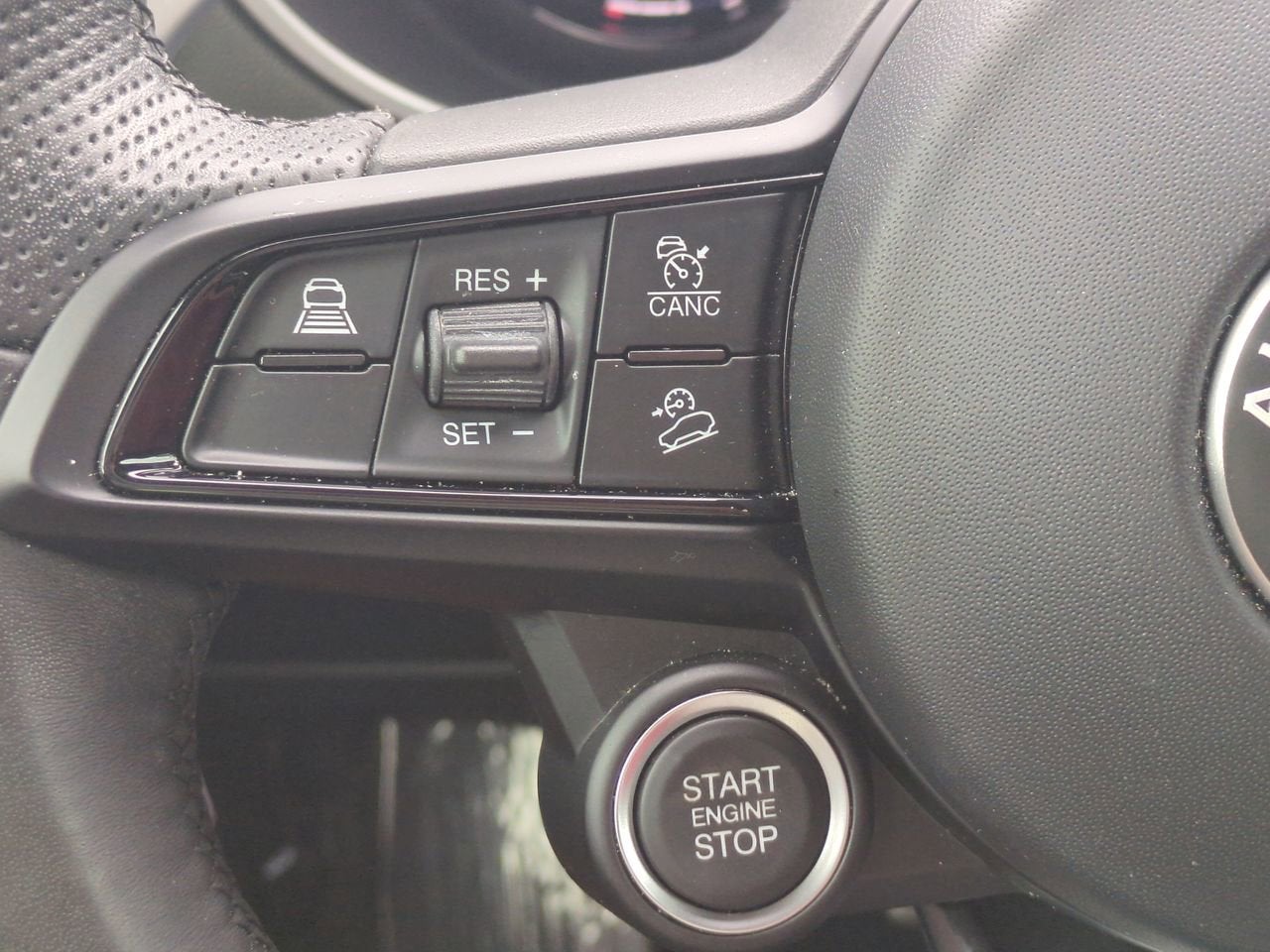 2024 Alfa Romeo Stelvio Sprint