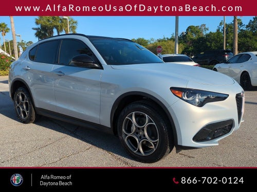 2025 Alfa Romeo Stelvio Sprint