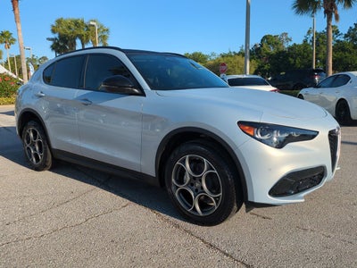 2025 Alfa Romeo Stelvio Sprint