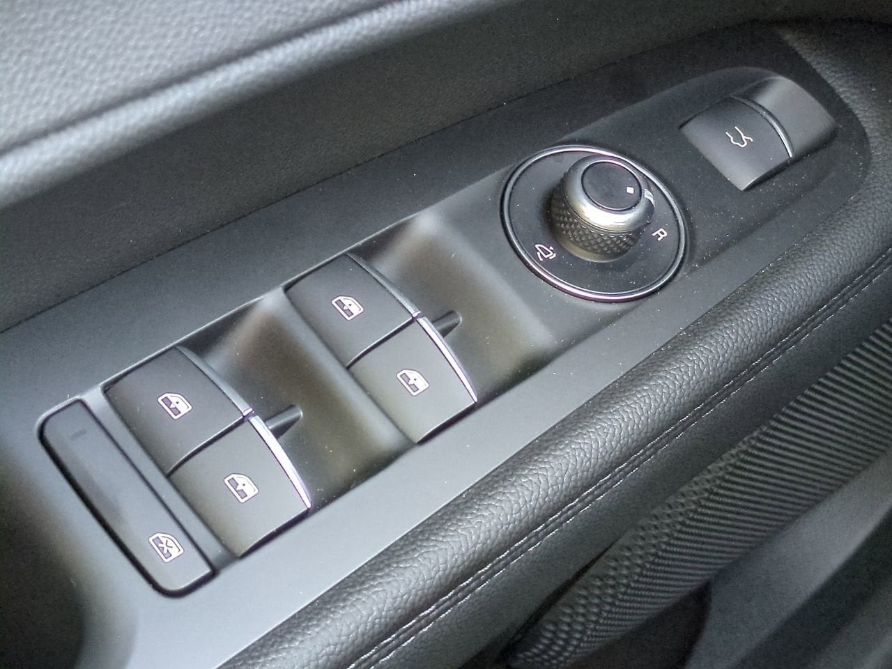 2025 Alfa Romeo Stelvio Sprint