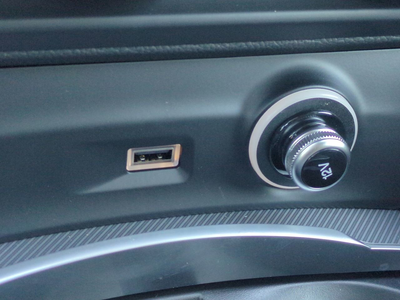 2025 Alfa Romeo Stelvio AWD