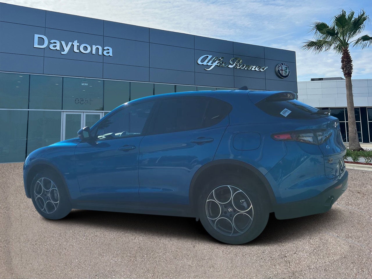 2025 Alfa Romeo Stelvio AWD