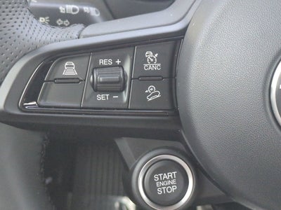 2025 Alfa Romeo Stelvio AWD