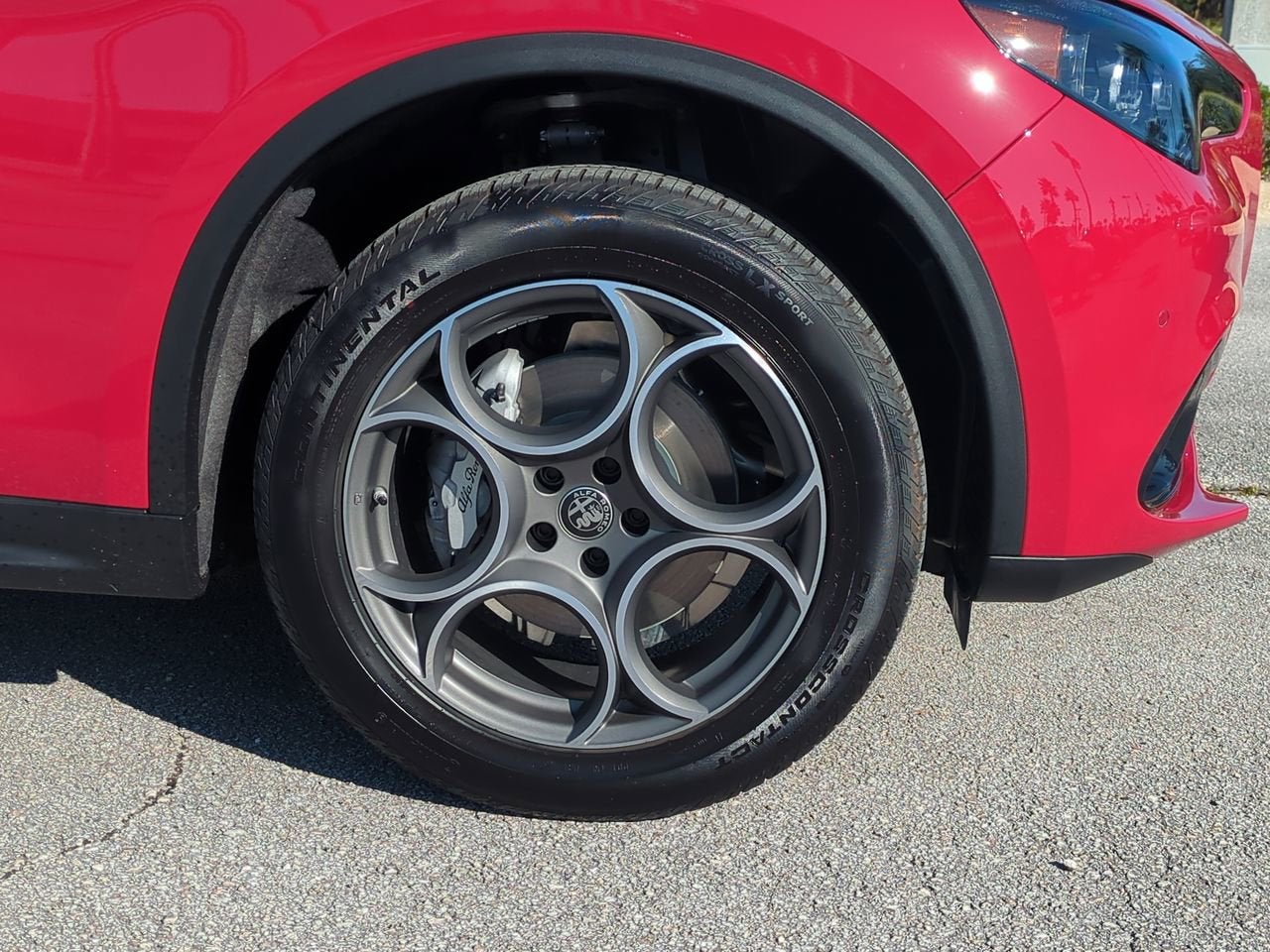 2025 Alfa Romeo Stelvio AWD