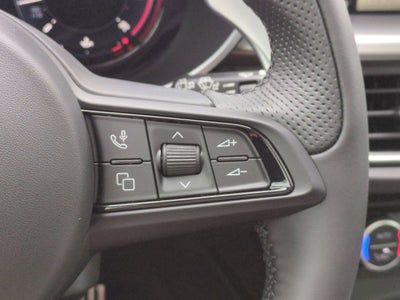 2025 Alfa Romeo Stelvio Sprint