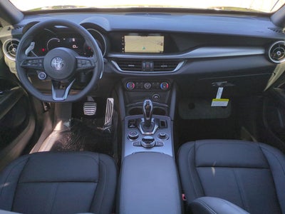 2025 Alfa Romeo Stelvio AWD