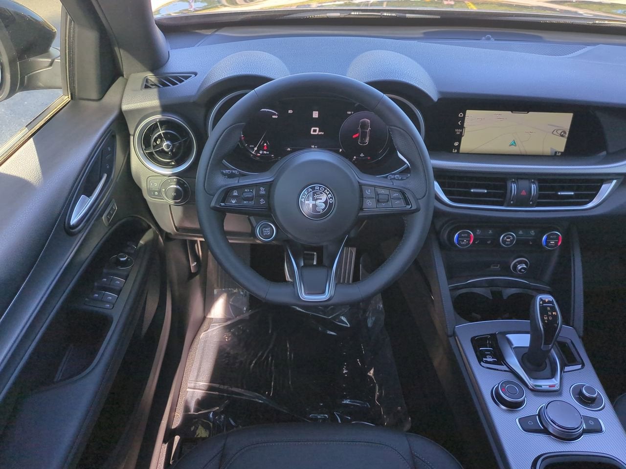 2025 Alfa Romeo Stelvio AWD