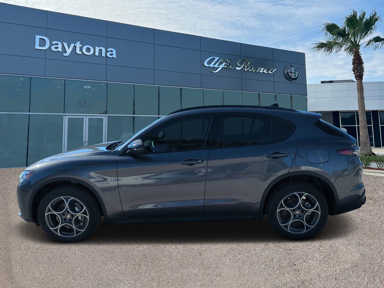 2025 Alfa Romeo Stelvio AWD