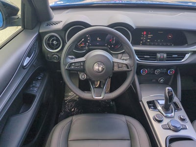 2025 Alfa Romeo Stelvio AWD