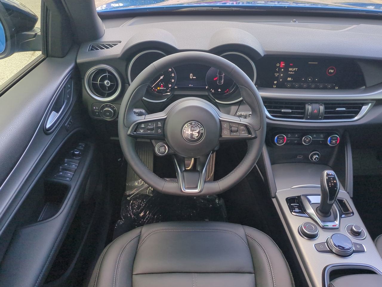 2025 Alfa Romeo Stelvio AWD