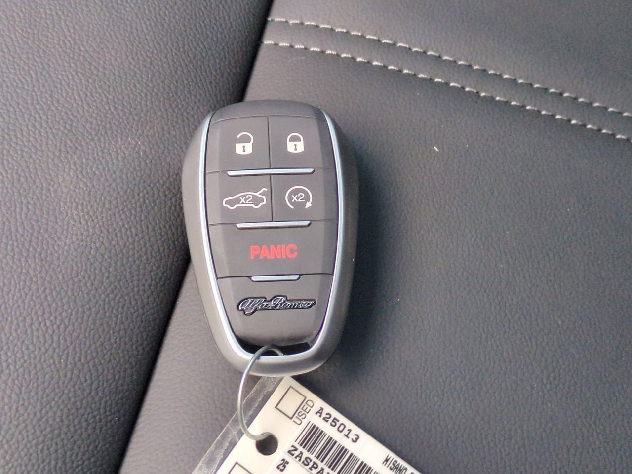 2025 Alfa Romeo Stelvio AWD