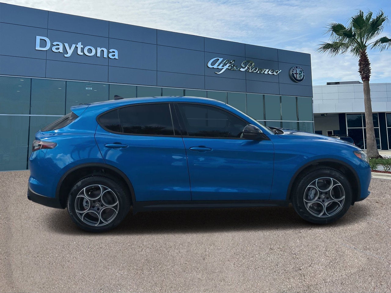 2025 Alfa Romeo Stelvio AWD