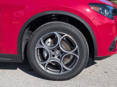 2026 Alfa Romeo Stelvio Base