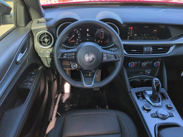 2026 Alfa Romeo Stelvio Base