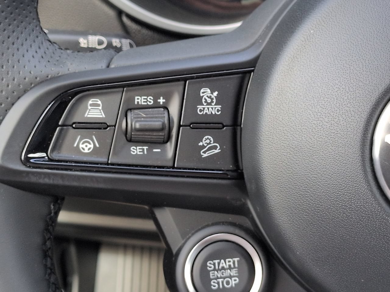 2026 Alfa Romeo Stelvio AWD