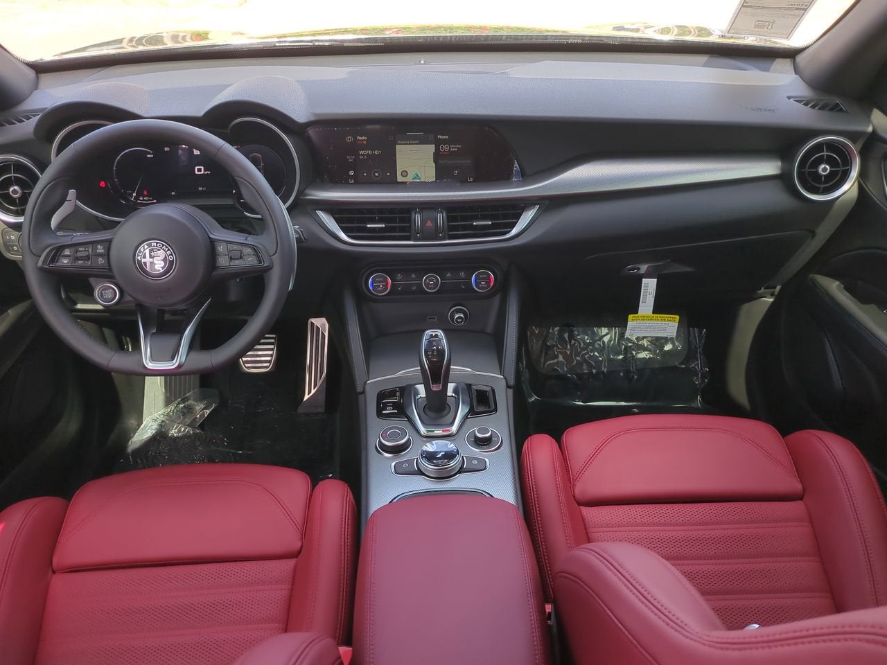 2025 Alfa Romeo Stelvio AWD