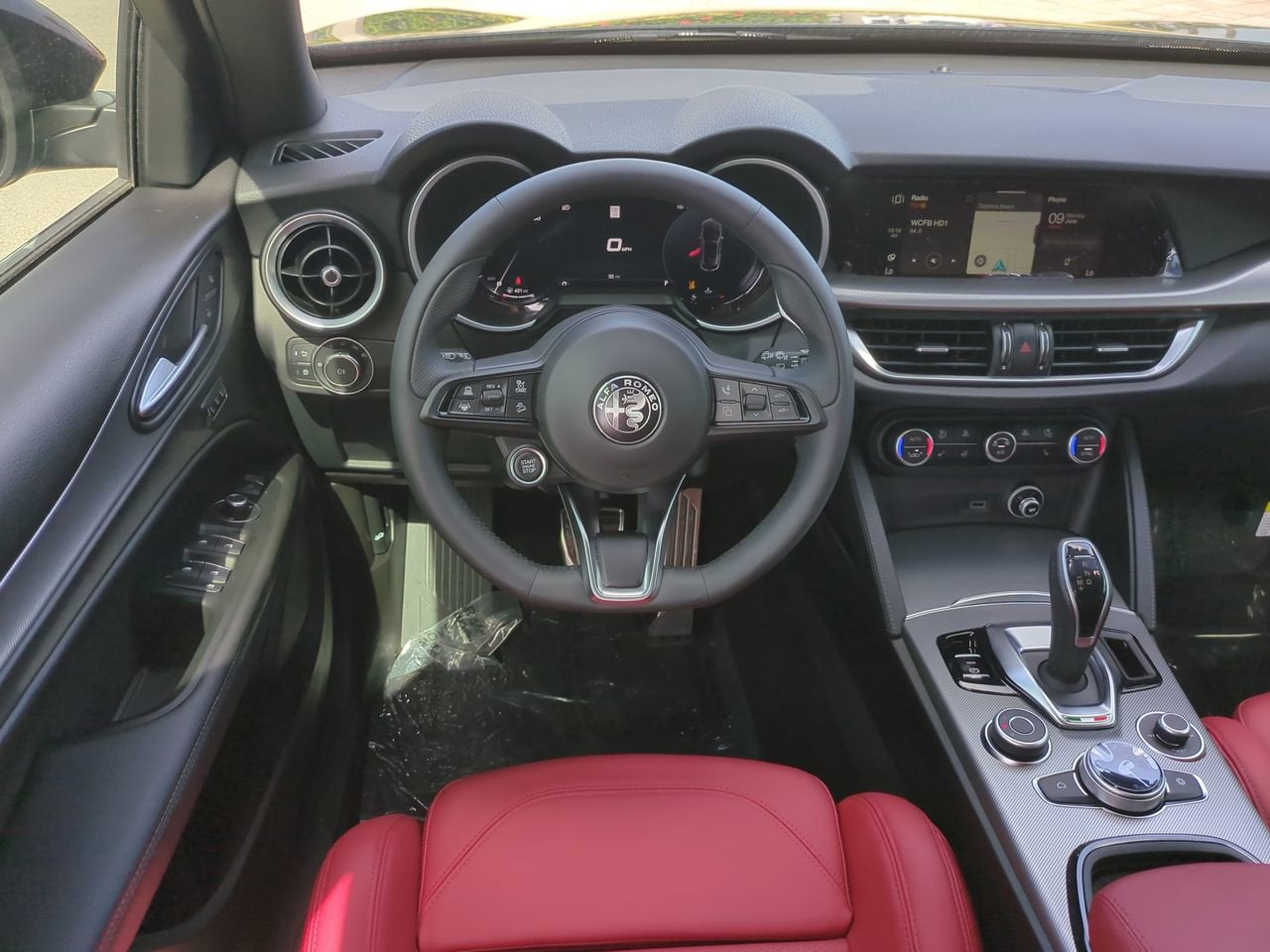 2025 Alfa Romeo Stelvio AWD