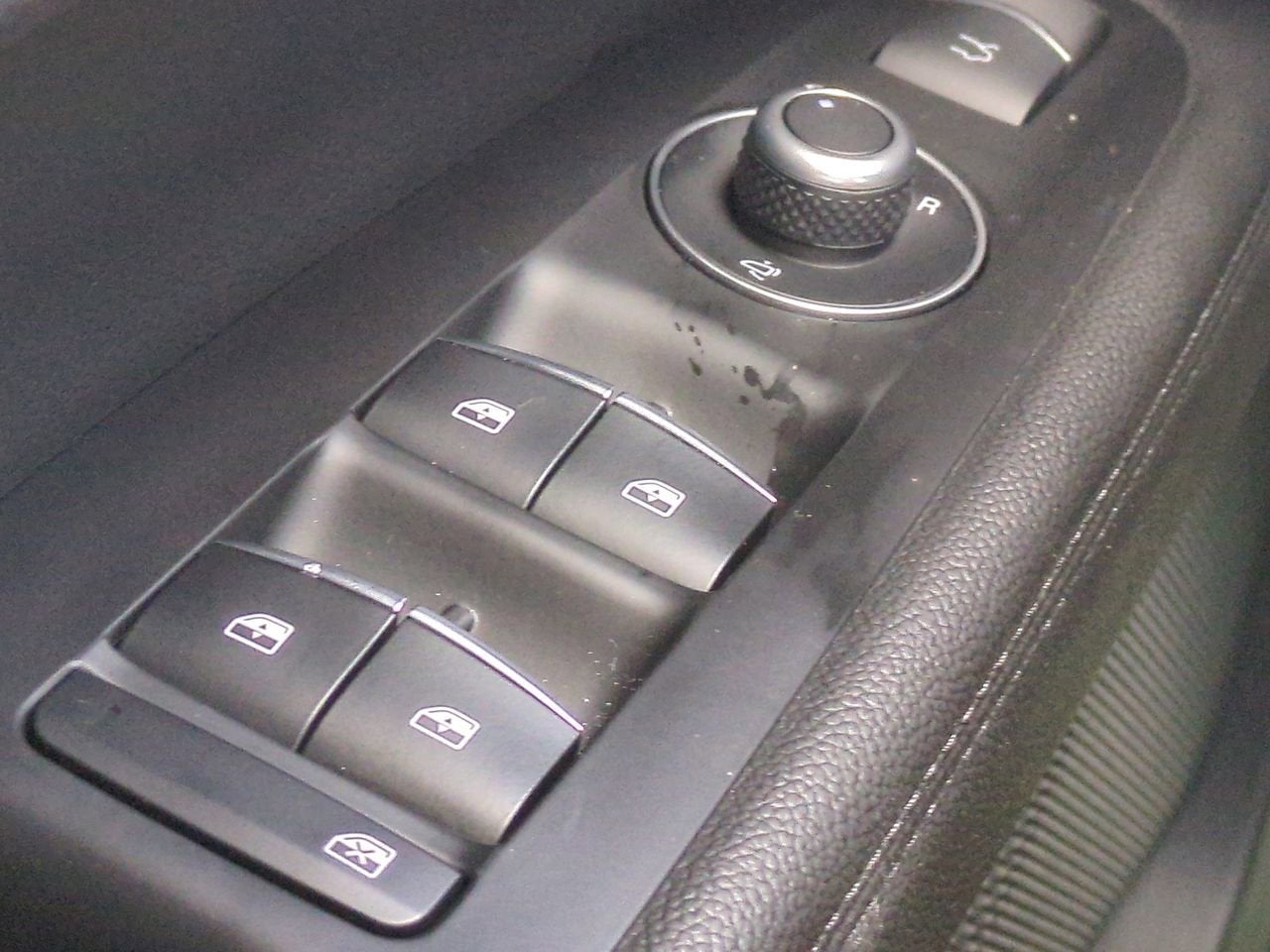 2025 Alfa Romeo Stelvio AWD