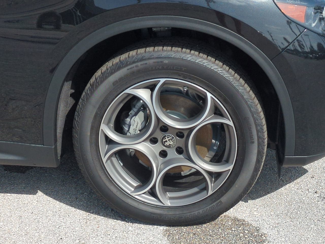 2025 Alfa Romeo Stelvio AWD