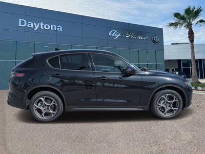 2025 Alfa Romeo Stelvio AWD