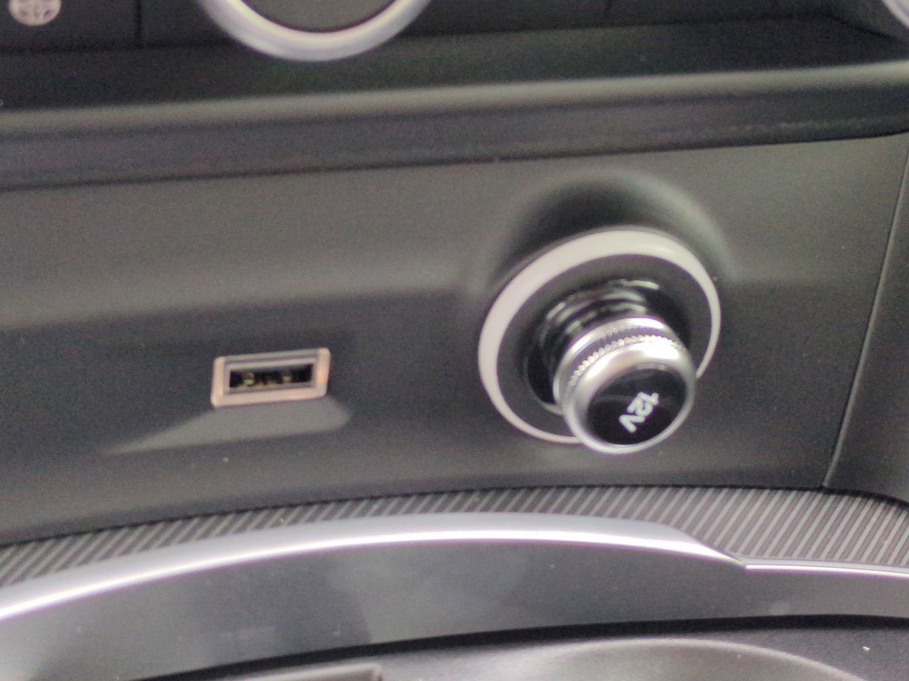 2025 Alfa Romeo Stelvio AWD