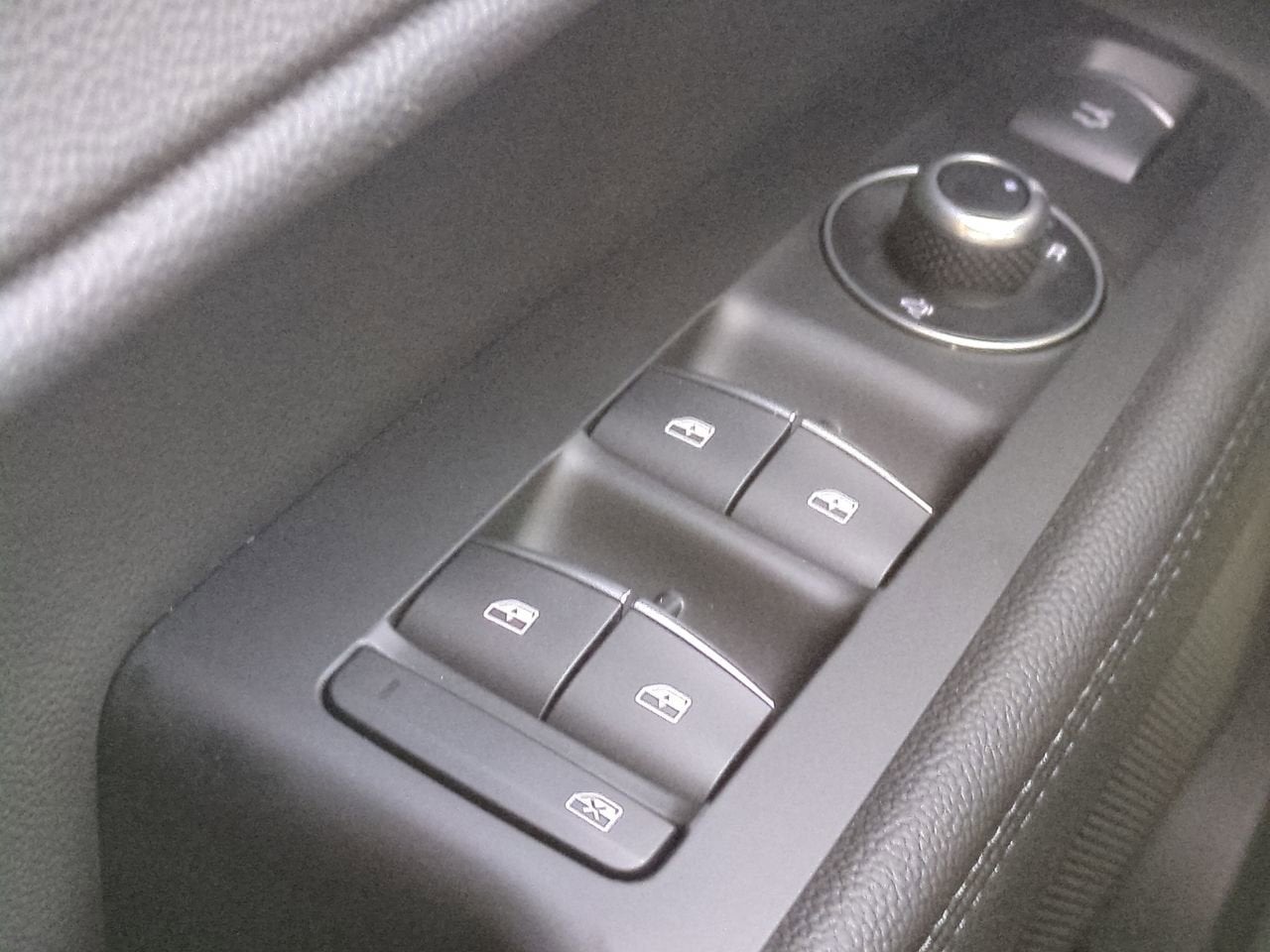 2025 Alfa Romeo Stelvio AWD