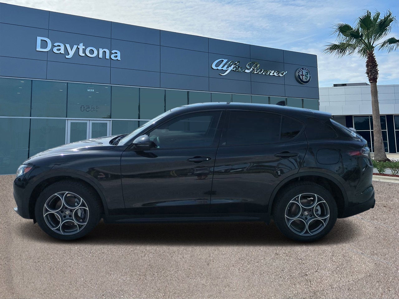2025 Alfa Romeo Stelvio AWD