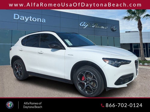 2025 Alfa Romeo Stelvio AWD