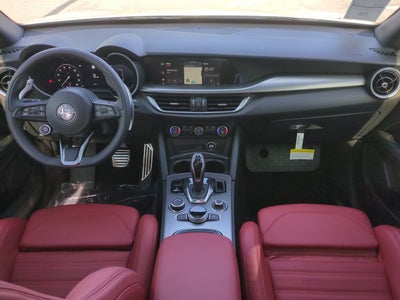 2025 Alfa Romeo Stelvio AWD