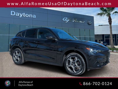 2025 Alfa Romeo Stelvio AWD