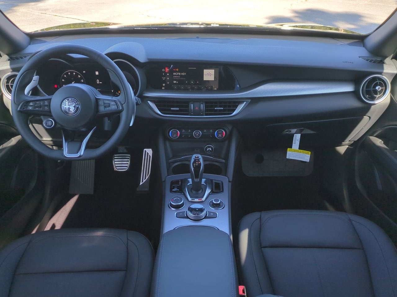 2025 Alfa Romeo Stelvio AWD