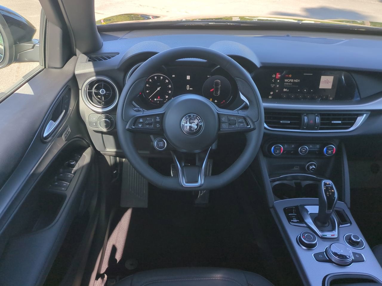 2025 Alfa Romeo Stelvio AWD