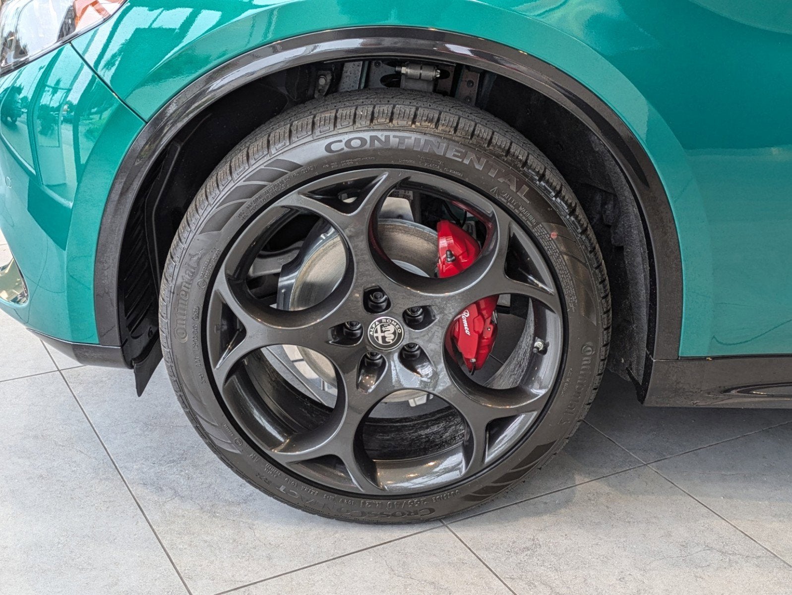 2025 Alfa Romeo Stelvio Sprint