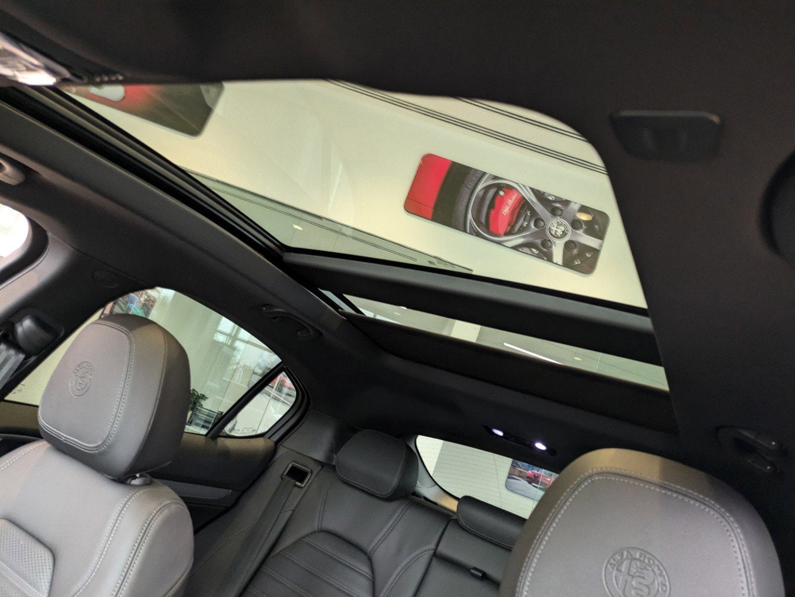 2025 Alfa Romeo Stelvio Sprint