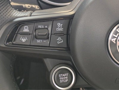 2025 Alfa Romeo Stelvio Sprint