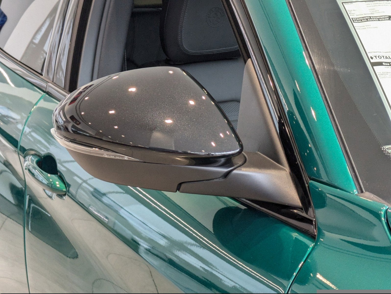 2025 Alfa Romeo Stelvio Sprint