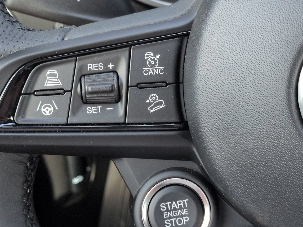 2026 Alfa Romeo Stelvio AWD