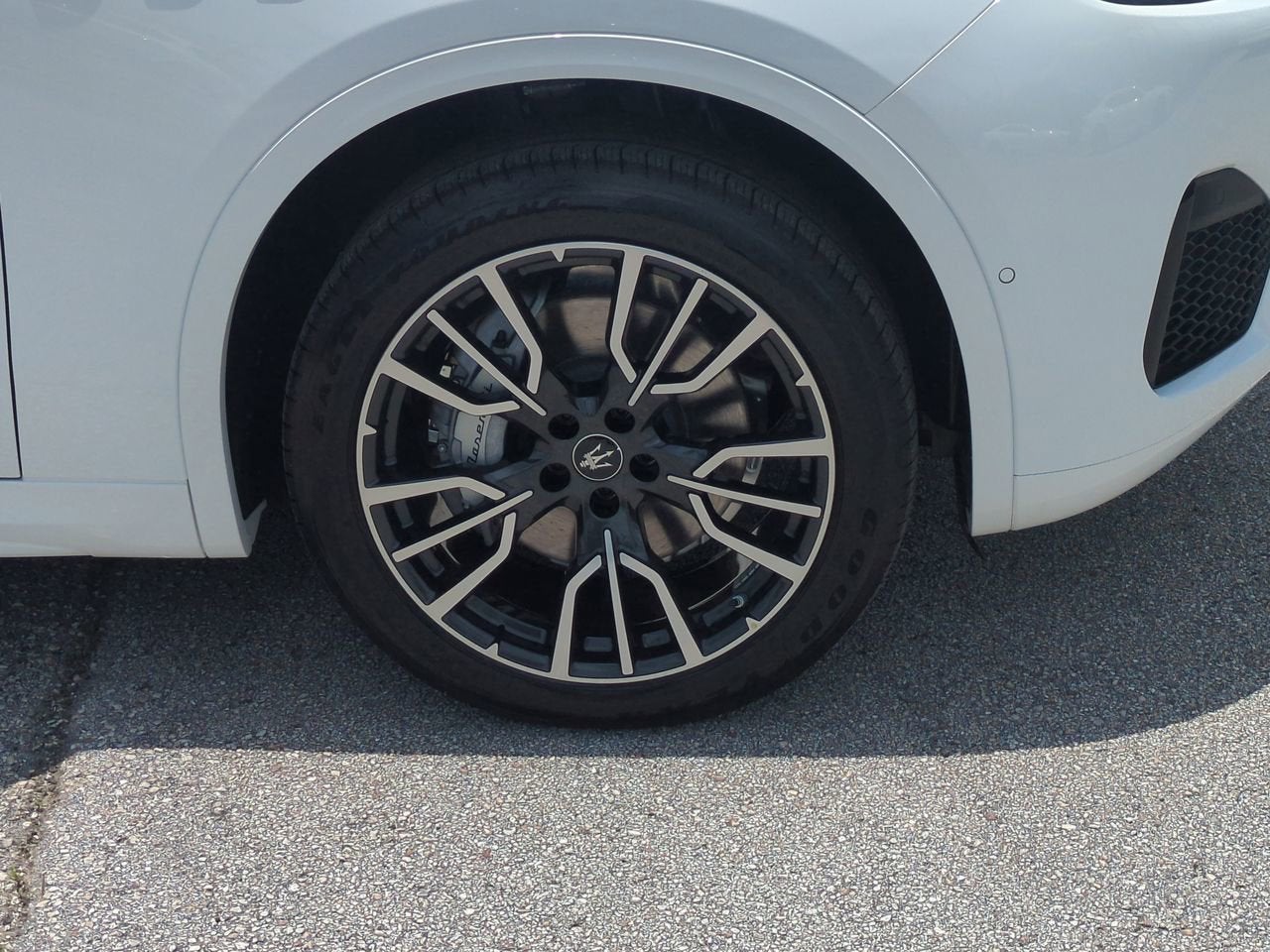 2025 Maserati Grecale AWD